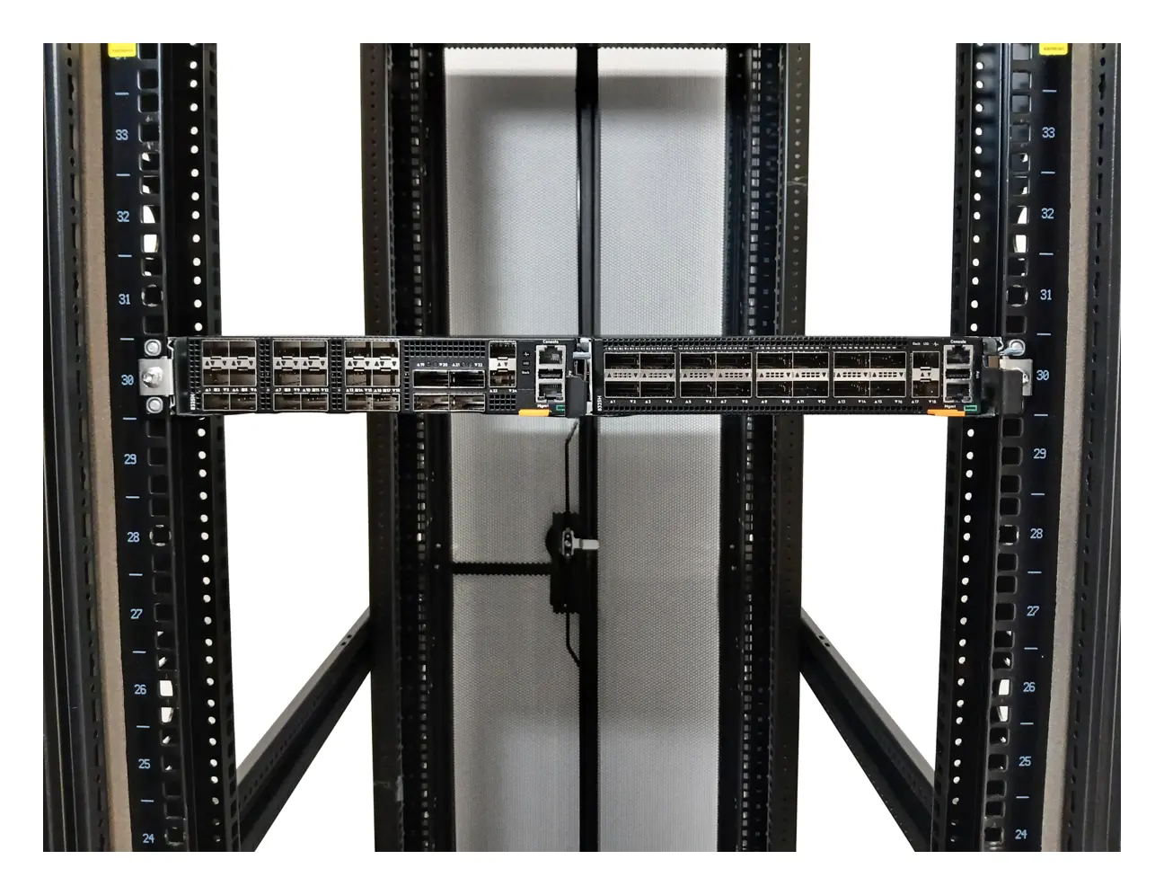 Aruba S4B20A CX8325H 18p SFP28 25G 4p QSFP28 100G Front-to-Back 4xFan 2xPSU Veri Merkezi Switch — görsel 3