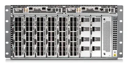 Juniper QFX5700E-BASE-AC Veri Merkezi Switch